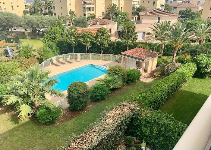 Apartamento Joli 2p Climatise Dans Calme Et Securisee Avec Piscine *