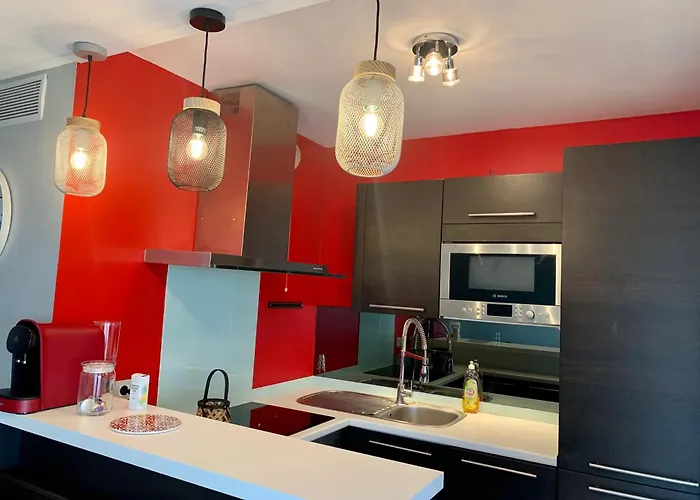 Apartamento Joli 2p Climatise Dans Calme Et Securisee Avec Piscine