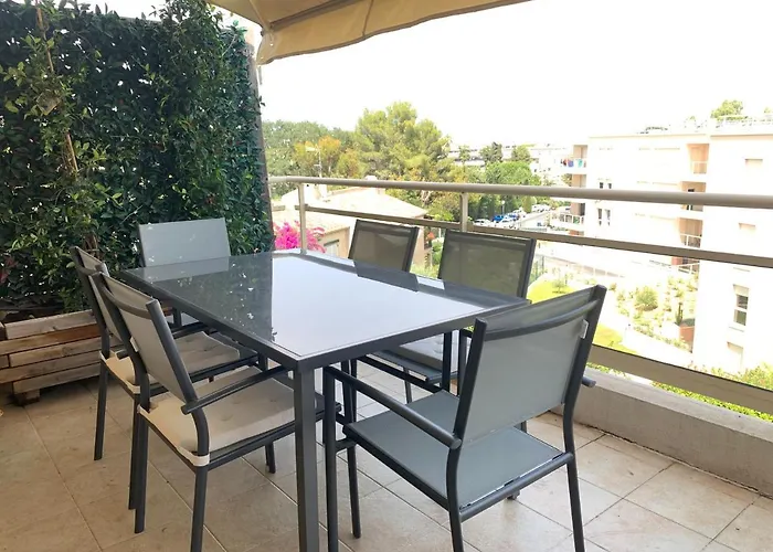 Apartamento Joli 2p Climatise Dans Calme Et Securisee Avec Piscine *